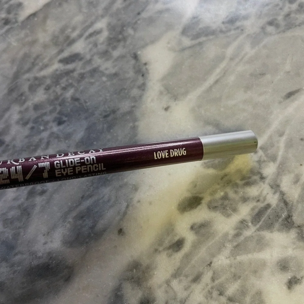 Urban Decay 24/7 Glide On Eye Pencil Love Drug